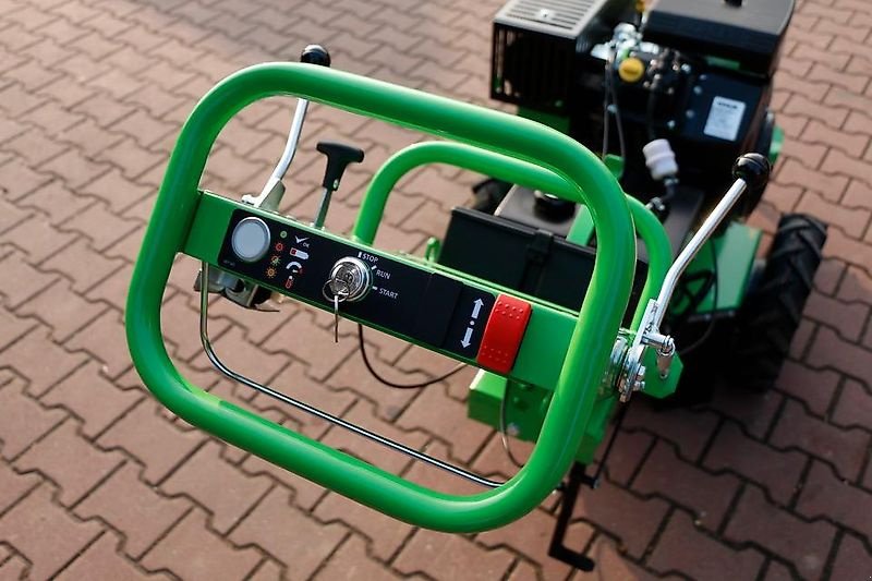 Stockfräse des Typs laski Stubbenfräse Stockfräse Baumstumpffräse Wurzelstockfräse, Gebrauchtmaschine in Schmallenberg (Bild 5)