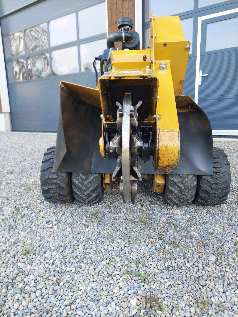 Stockfräse des Typs Rayco RG 37, Gebrauchtmaschine in 6018 Buttisholz (Bild 5)