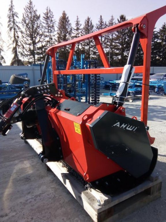 Straßenfräse des Typs Prinoth М550-2410, Gebrauchtmaschine in Київ (Bild 4)