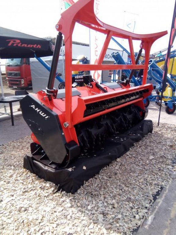 Straßenfräse des Typs Prinoth М550-2410, Gebrauchtmaschine in Київ (Bild 2)