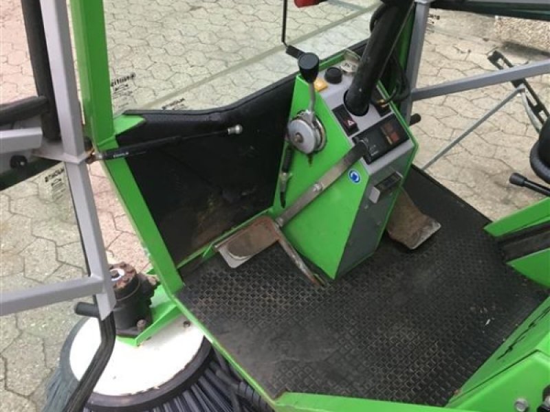 Straßenkehrmaschine tip Egholm 2100 (bemærk KUN kabine), Gebrauchtmaschine in Helsinge (Poză 1)