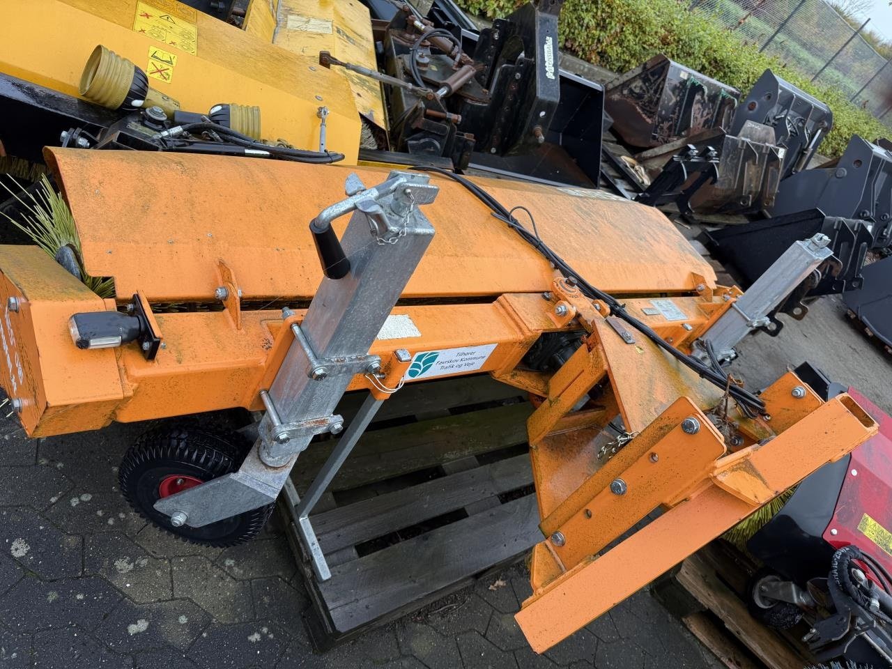Straßenkehrmaschine a típus Sonstige FM2000S, Gebrauchtmaschine ekkor: Hadsten (Kép 1)