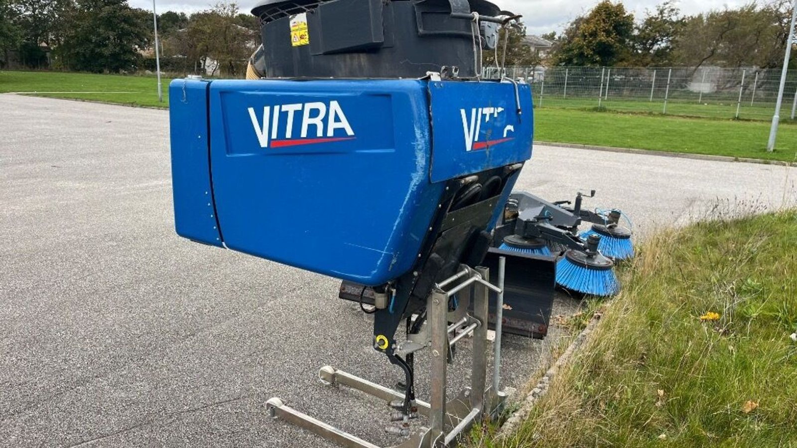 Straßenkehrmaschine tipa Vitra FS 1010, Gebrauchtmaschine u Rødovre (Slika 1)