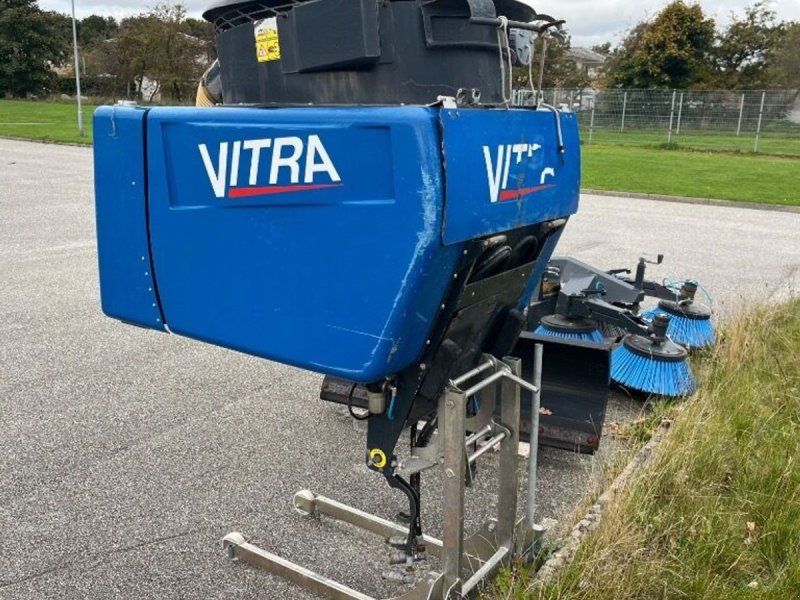 Straßenkehrmaschine des Typs Vitra FS 1010, Gebrauchtmaschine in Rødovre (Bild 1)