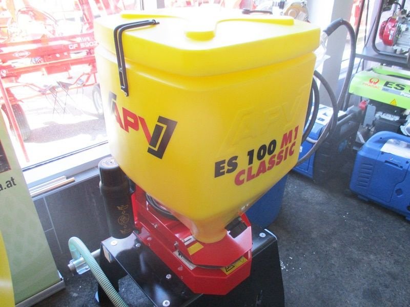 Striegel mit Nachsaateinrichtung tip APV ES 100 M1 Classic Einscheibenstreuer, Neumaschine in St. Marienkirchen (Poză 3)