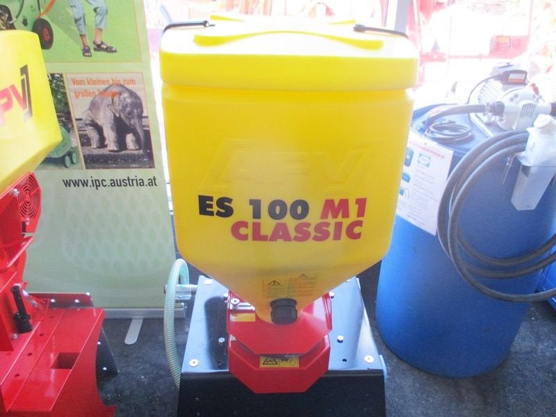 Striegel mit Nachsaateinrichtung tip APV ES 100 M1 Classic Einscheibenstreuer, Neumaschine in St. Marienkirchen (Poză 2)