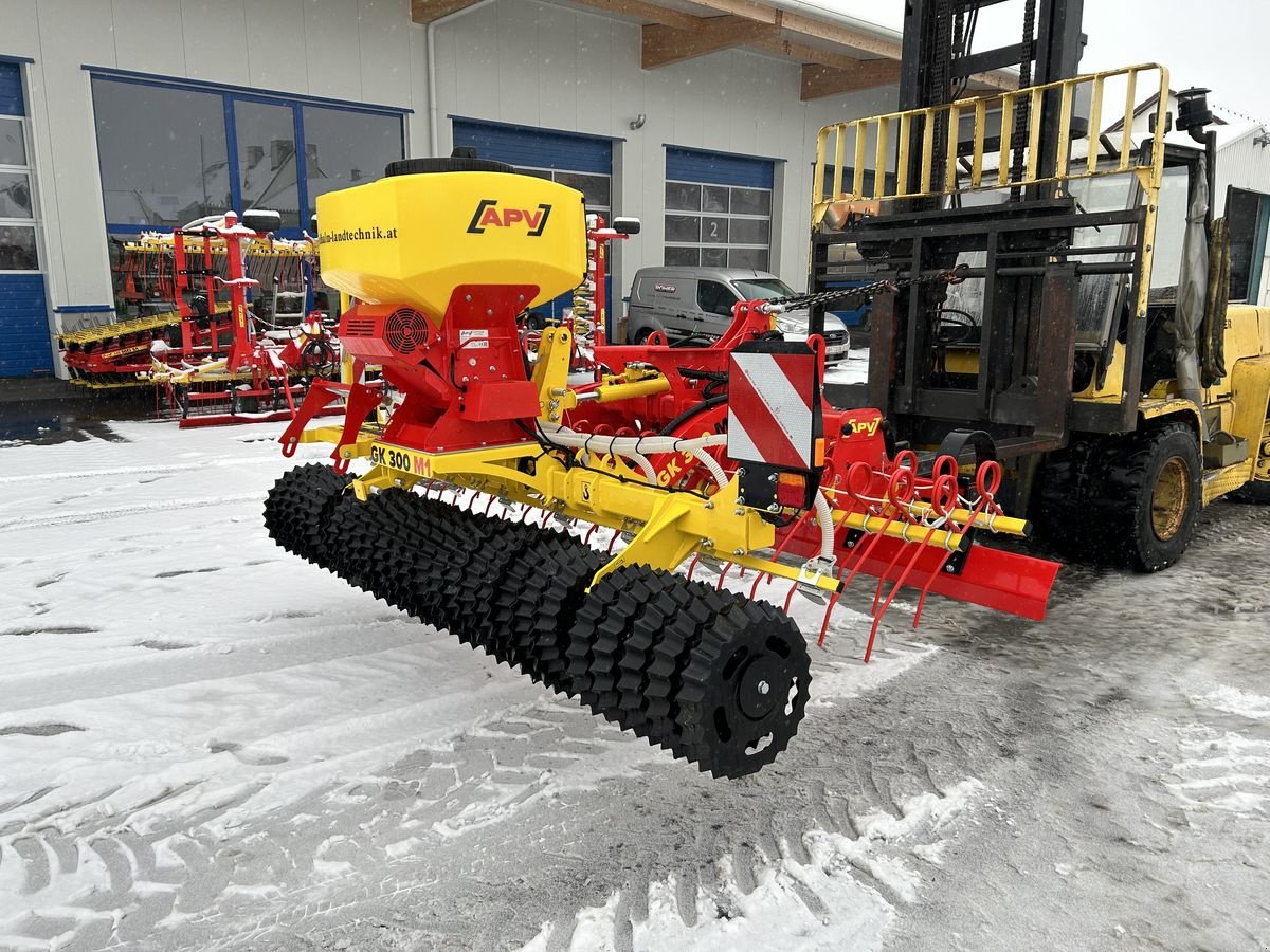 Striegel mit Nachsaateinrichtung Türe ait APV GK 300 M1 Full Edition inkl. PS 200 E, Vorführmaschine içinde Göpfritz (resim 4)