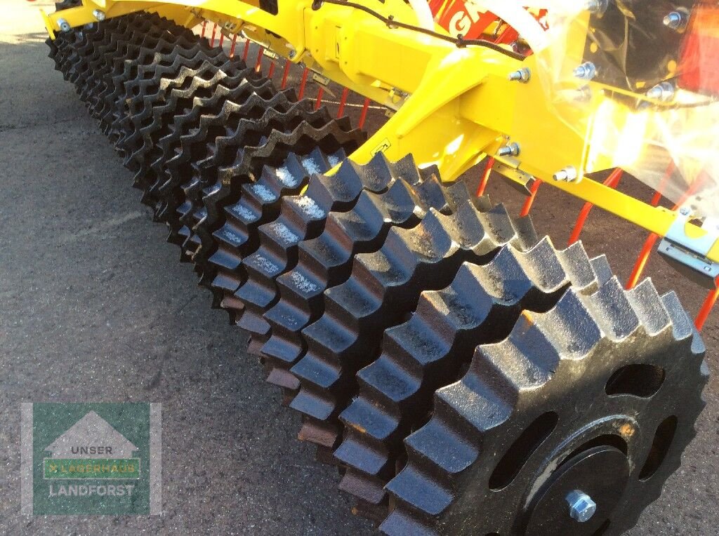 Striegel mit Nachsaateinrichtung des Typs APV GK 300 M1, Neumaschine in Kobenz bei Knittelfeld (Bild 10)