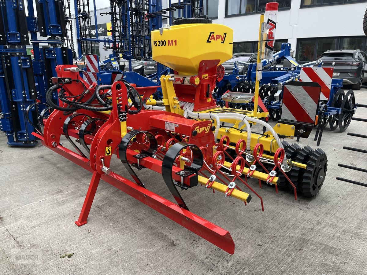 Striegel mit Nachsaateinrichtung tip APV GK300 M1 Full Edition + PS 200 Nachsaatgerät, Neumaschine in Burgkirchen (Poză 4)