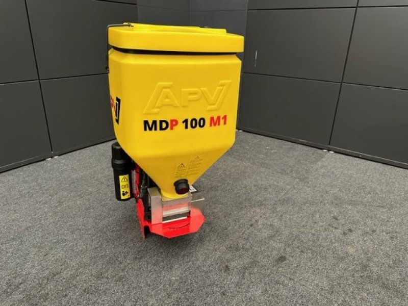 Striegel mit Nachsaateinrichtung Türe ait APV Multidosierer MDP100M1 mit Steuermodul 5.2, Neumaschine içinde Tamsweg (resim 2)