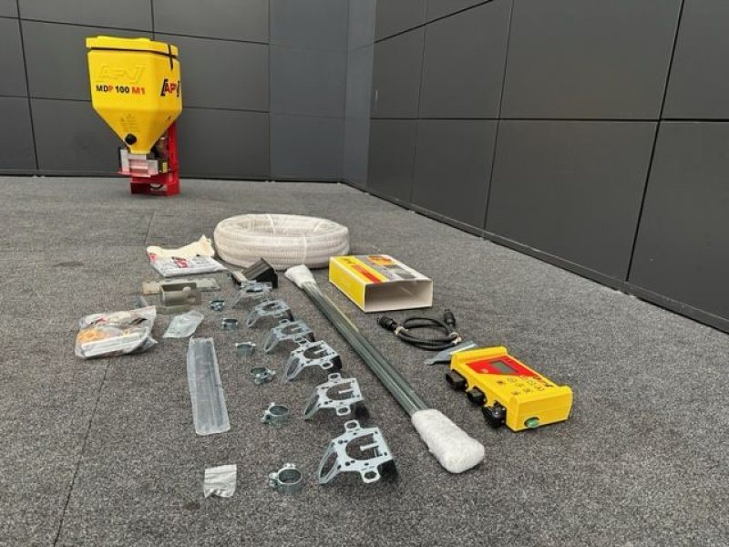 Striegel mit Nachsaateinrichtung Türe ait APV Multidosierer MDP100M1 mit Steuermodul 5.2, Neumaschine içinde Tamsweg (resim 15)