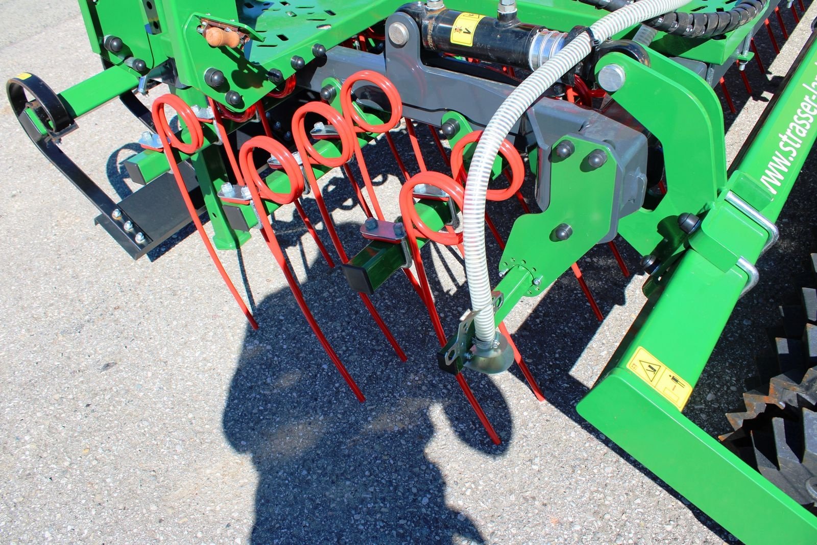 Striegel mit Nachsaateinrichtung tip Awemak ProGrasser 300 mit APV PS200 M1, Neumaschine in Neukirchen am Walde  (Poză 5)