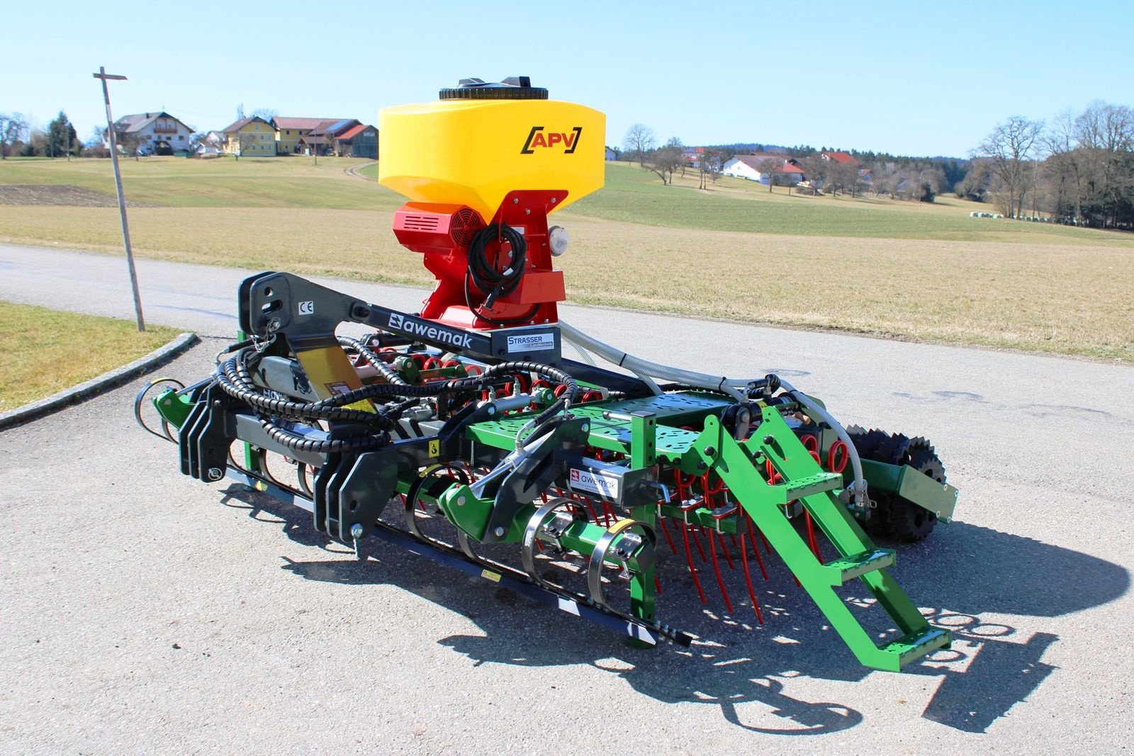 Striegel mit Nachsaateinrichtung tip Awemak ProGrasser 300 mit APV PS200 M1, Neumaschine in Neukirchen am Walde  (Poză 2)