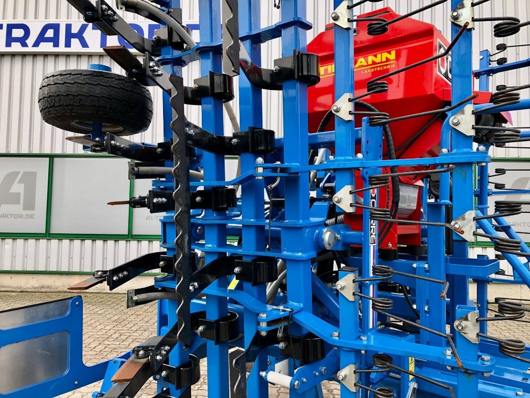 Striegel mit Nachsaateinrichtung of the type Carré PRAIRIAL GRÜNLANDSTRIEGEL, Neumaschine in Sittensen (Picture 5)