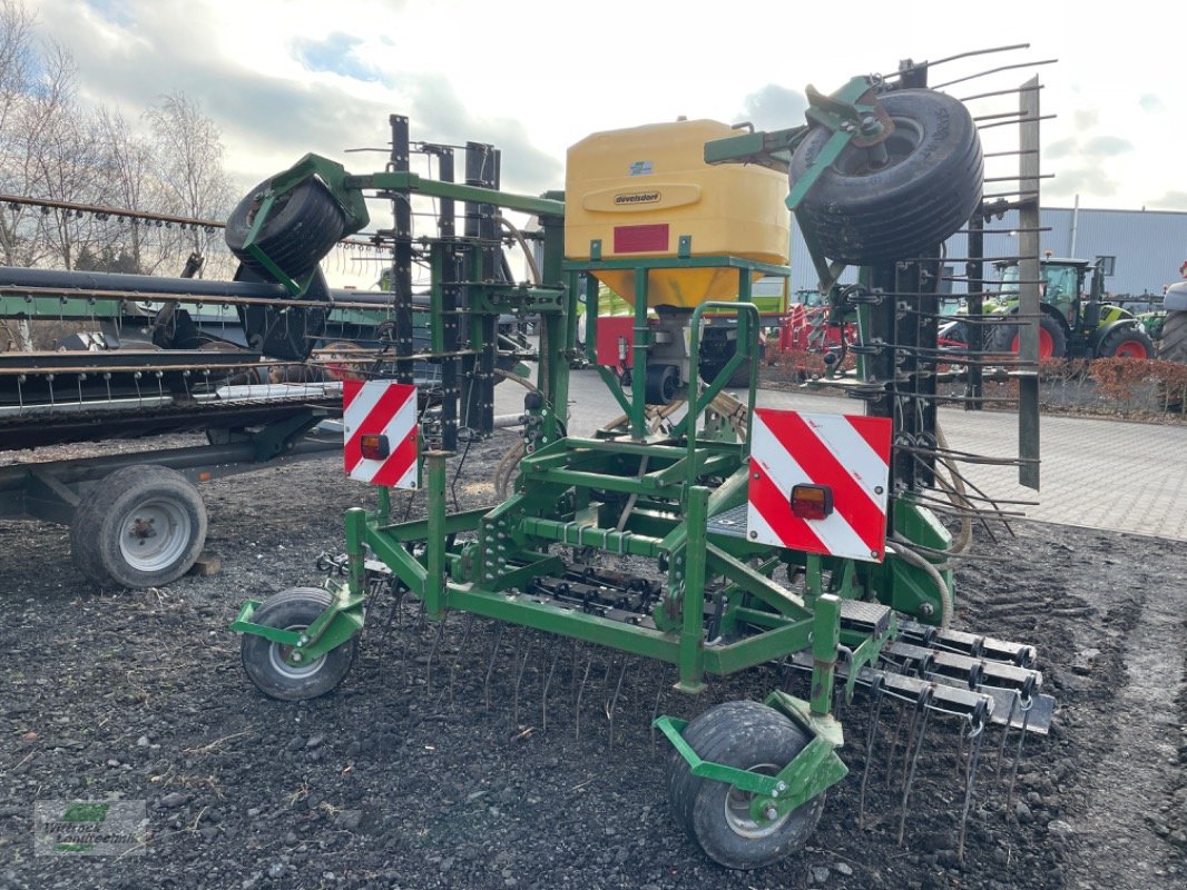 Striegel mit Nachsaateinrichtung от тип Düvelsdorf Green Rake expert, Gebrauchtmaschine в Georgsheil (Снимка 3)