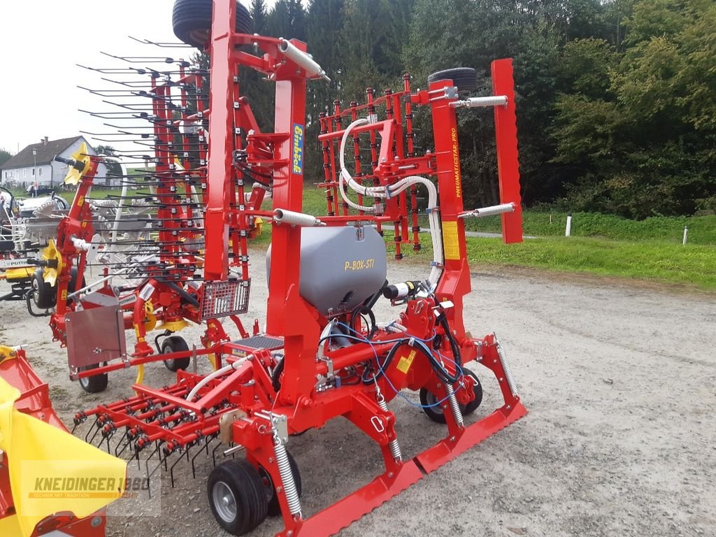 Striegel mit Nachsaateinrichtung des Typs Einböck Pneumaticstar-Pro-Sti, Neumaschine in Altenfelden (Bild 8)