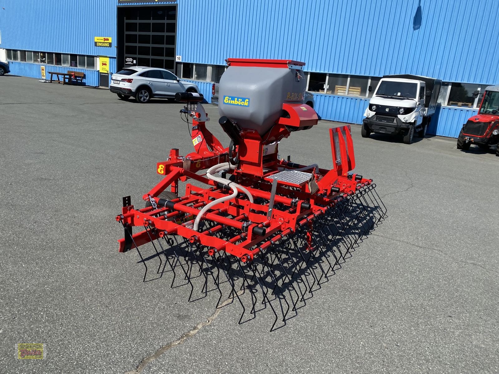 Striegel mit Nachsaateinrichtung des Typs Einböck PNEUMATICSTAR-STI 300 - Arbeitsbreite 3m, Neumaschine in Kötschach (Bild 12)