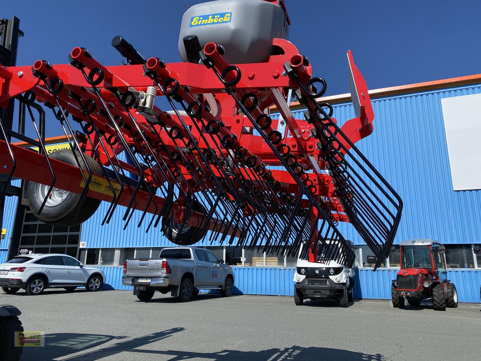 Striegel mit Nachsaateinrichtung des Typs Einböck PNEUMATICSTAR-STI 300 - Arbeitsbreite 3m, Neumaschine in Kötschach (Bild 31)