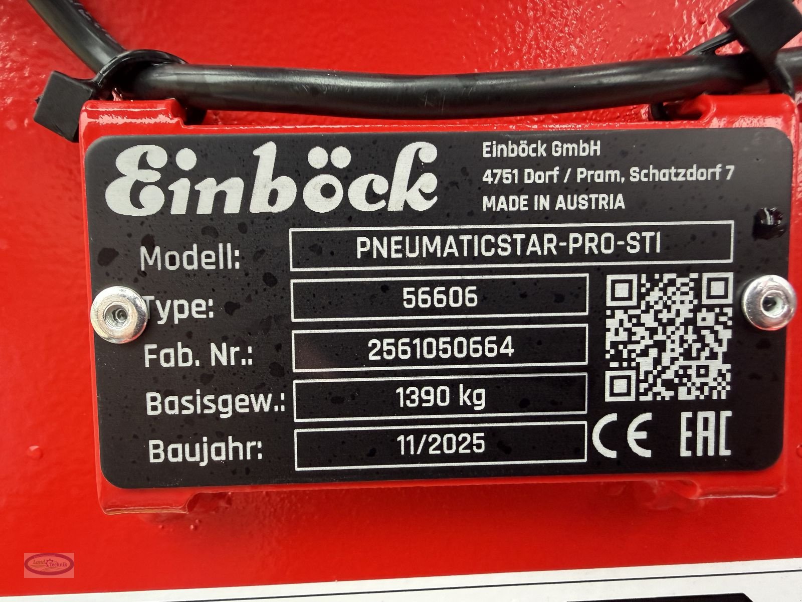 Striegel mit Nachsaateinrichtung des Typs Einböck Pneumatikstar Pro 600 STI, Neumaschine in Münzkirchen (Bild 10)