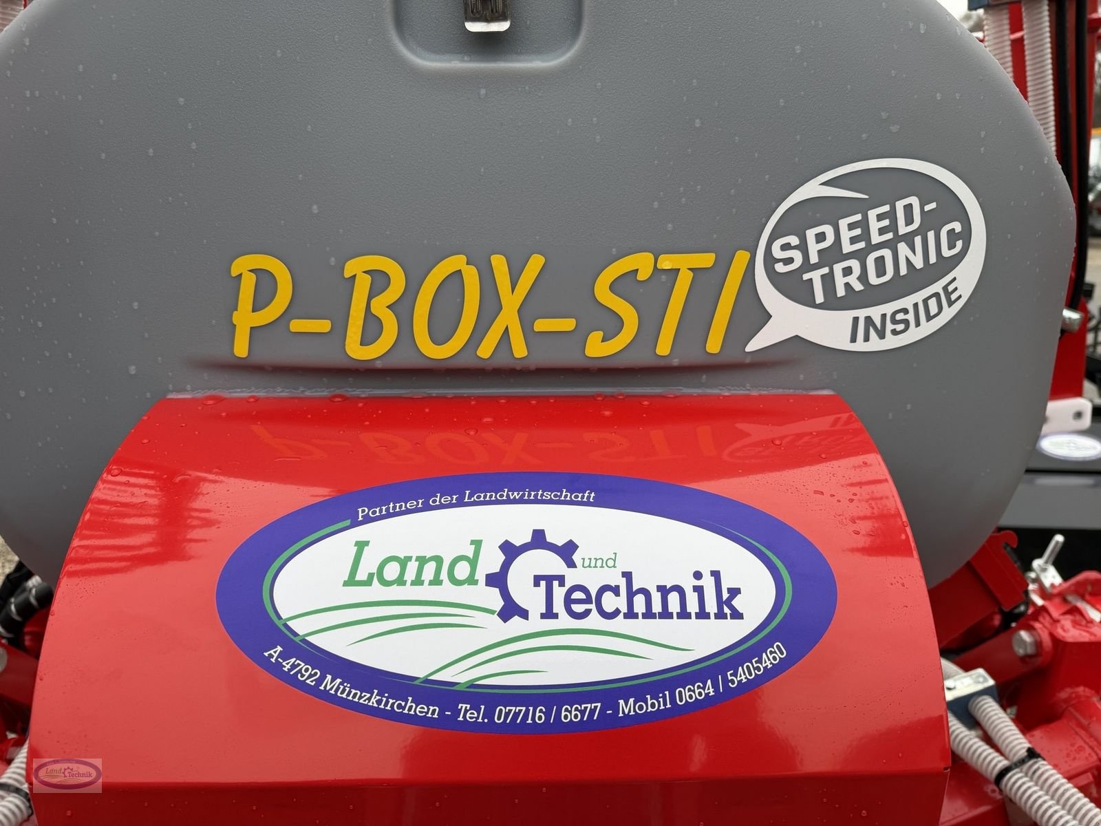 Striegel mit Nachsaateinrichtung des Typs Einböck Pneumatikstar Pro 600 STI, Neumaschine in Münzkirchen (Bild 5)