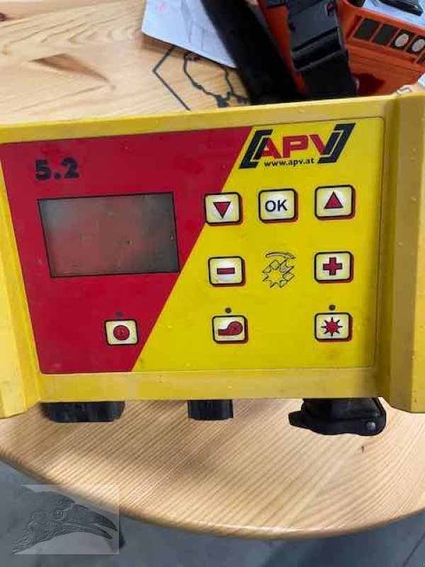 Striegel mit Nachsaateinrichtung типа Frerichs GmbH 6m Wiesenstriegel mit APV Nachsaatgerät, Gebrauchtmaschine в Südheide (Фотография 2)
