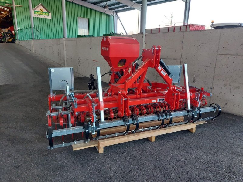 Striegel mit Nachsaateinrichtung des Typs Güttler GREEN MASTER 300, Neumaschine in Bergheim (Bild 1)