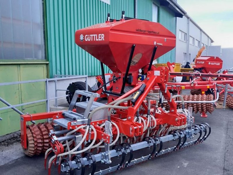 Striegel mit Nachsaateinrichtung des Typs Güttler Greenmaster 300 Zinkensaat, Neumaschine in Tamsweg (Bild 1)