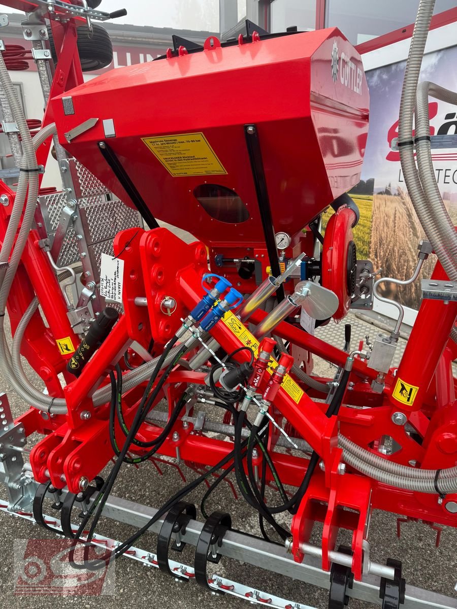 Striegel mit Nachsaateinrichtung от тип Güttler Greenmaster 600, Neumaschine в Offenhausen (Снимка 9)
