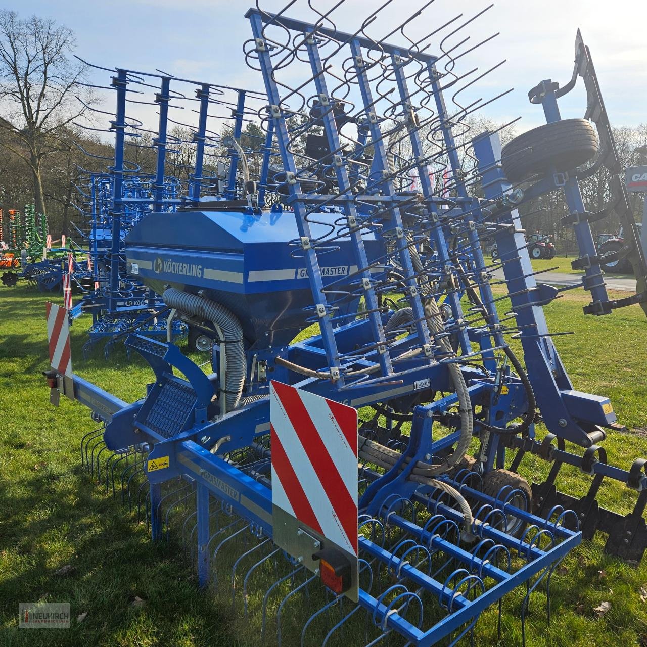 Striegel mit Nachsaateinrichtung Türe ait Köckerling Grasmaster 600, Gebrauchtmaschine içinde Delbrück-Westenholz (resim 4)
