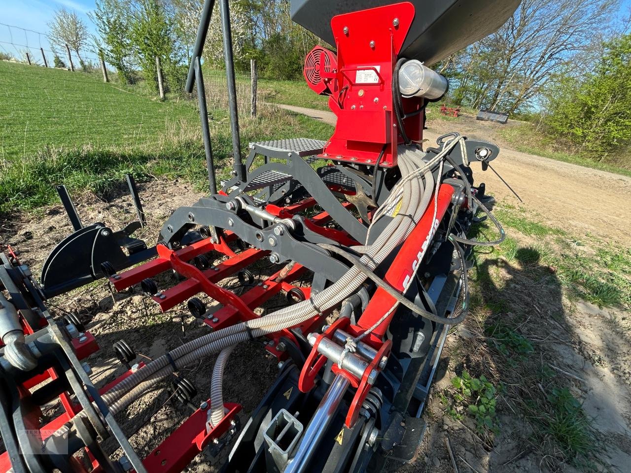 Striegel mit Nachsaateinrichtung Türe ait Saphir GS 603-3 mit APV PS 200 M 1, Gebrauchtmaschine içinde Pragsdorf (resim 10)