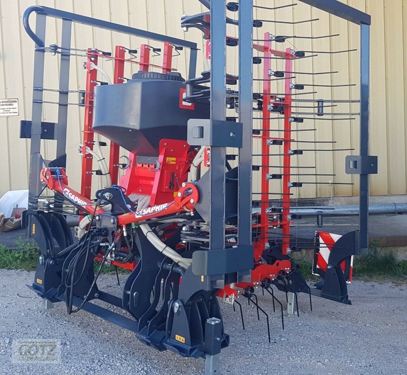 Striegel mit Nachsaateinrichtung Türe ait Saphir GS 603, Neumaschine içinde Schwabach Wolkersdorf (resim 1)