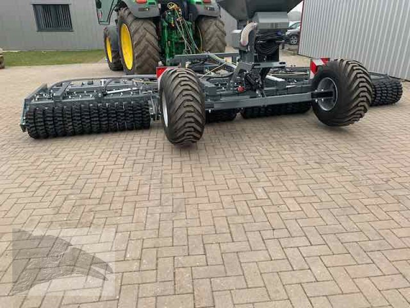 Striegel mit Nachsaateinrichtung tip Sonstige 6m mit Walze und GPS Streuer, Neumaschine in Südheide (Poză 12)
