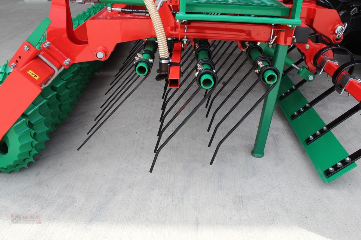 Striegel mit Nachsaateinrichtung des Typs Sonstige Agro Masz Grass 300-Nachsaatmaschine-NEU, Neumaschine in Eberschwang (Bild 10)