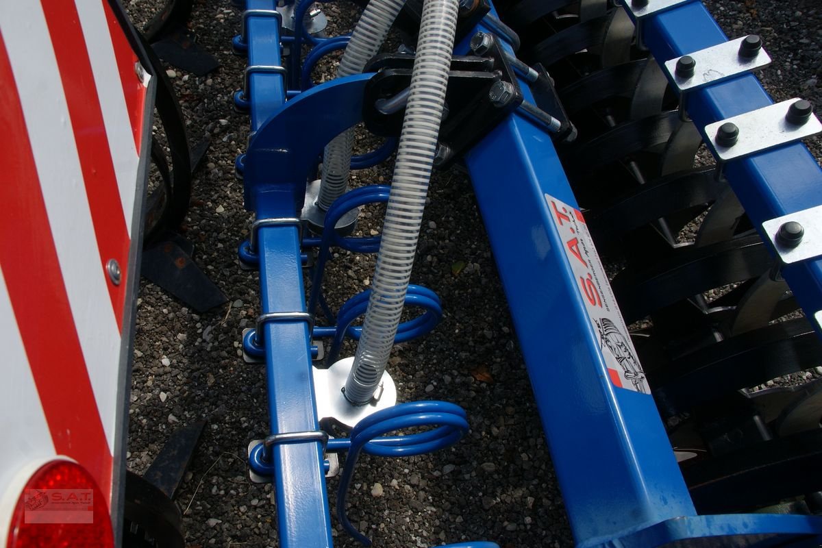 Striegel mit Nachsaateinrichtung Türe ait Sonstige Europart TP Turbo-Jet Super 8, Neumaschine içinde Eberschwang (resim 5)