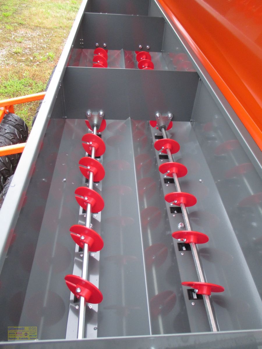 Striegel mit Nachsaateinrichtung des Typs Sonstige Underhaug, Neumaschine in Eferding (Bild 4)