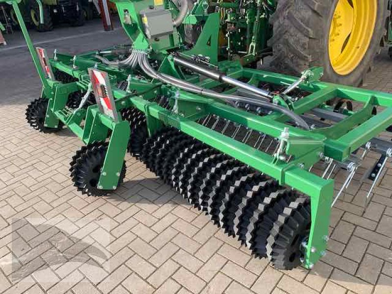 Striegel mit Nachsaateinrichtung от тип Voratek 5m mit Sternwalze, Neumaschine в Südheide (Снимка 3)