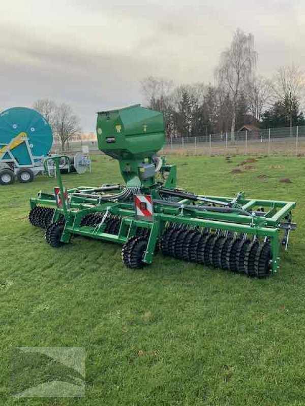 Striegel mit Nachsaateinrichtung от тип Voratek 5m mit Sternwalze, Neumaschine в Südheide (Снимка 7)