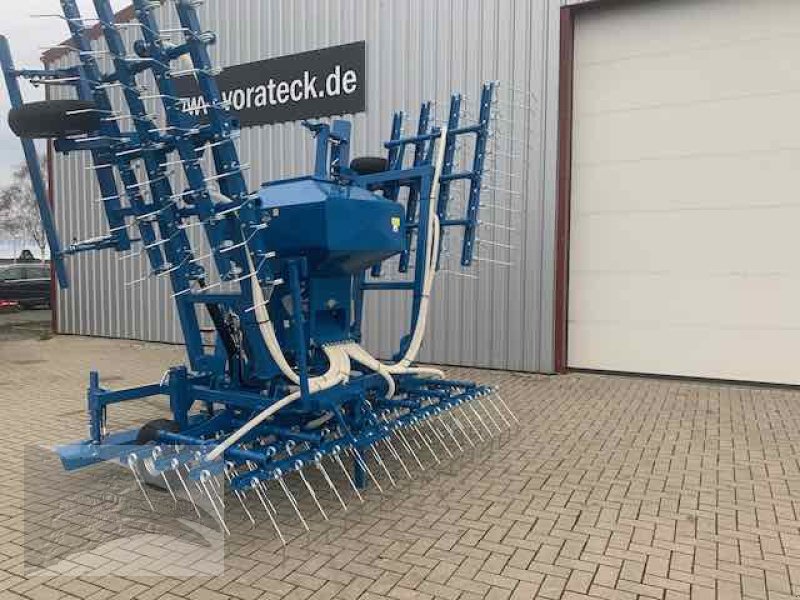 Striegel mit Nachsaateinrichtung от тип Voratek Wiesenstriegel 6m mit GPS Nachsaatgerät, Gebrauchtmaschine в Südheide (Снимка 4)