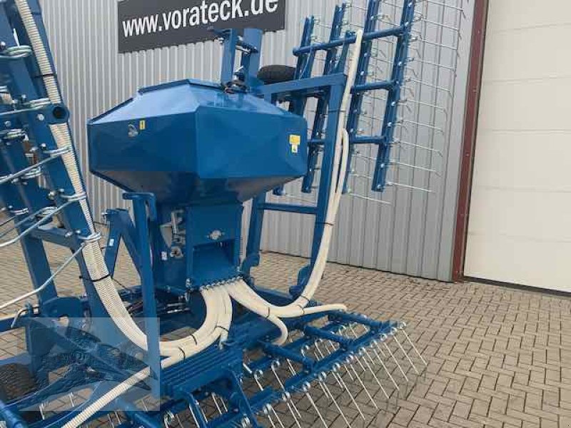 Striegel mit Nachsaateinrichtung от тип Voratek Wiesenstriegel 6m mit GPS Nachsaatgerät, Gebrauchtmaschine в Südheide (Снимка 8)