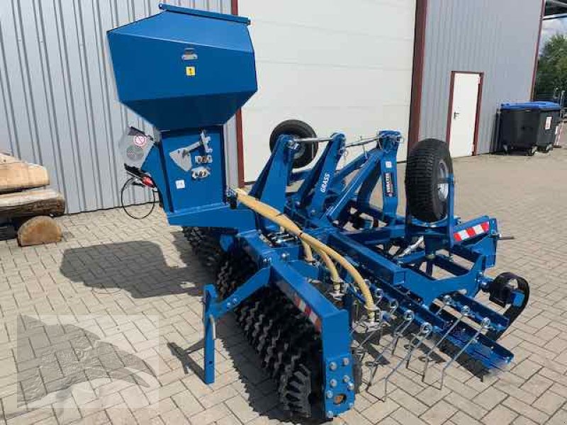 Striegel mit Nachsaateinrichtung del tipo Voratek Wiesenstriegel mit Walze Alpine Edition, Neumaschine en Südheide (Imagen 10)