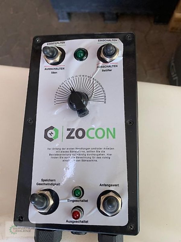 Striegel mit Nachsaateinrichtung Türe ait Zocon Z 300 pneumatischer Streuer mit 300L, Gebrauchtmaschine içinde Heusweiler/Eiweiler (resim 5)