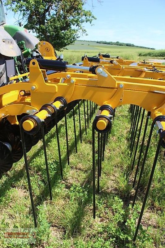 Striegel des Typs Agrisem Turbomulch Extra 7,5m, Neumaschine in Ostheim/Rhön (Bild 2)