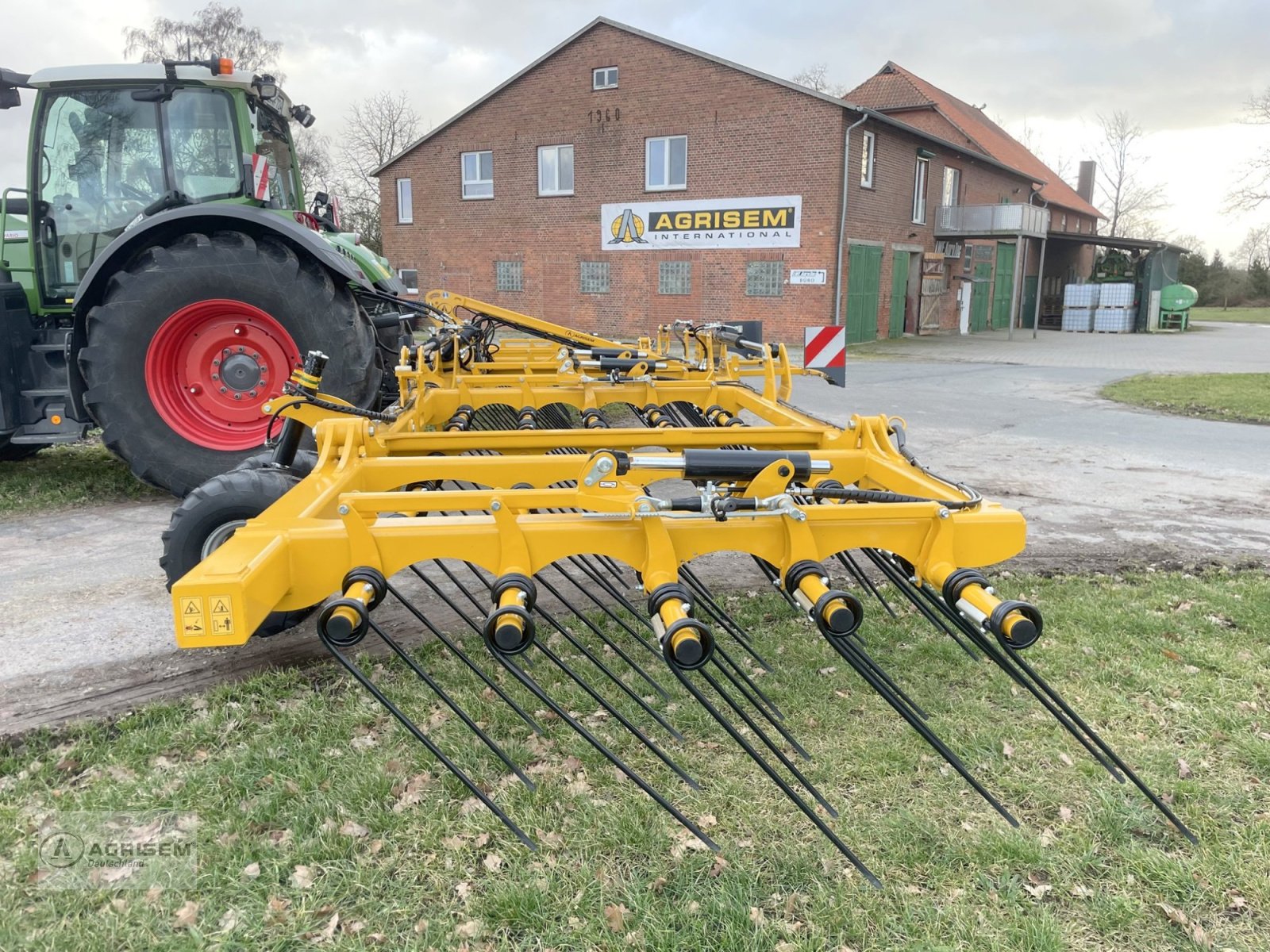 Striegel типа Agrisem Turbomulch, Neumaschine в Römstedt (Фотография 1)