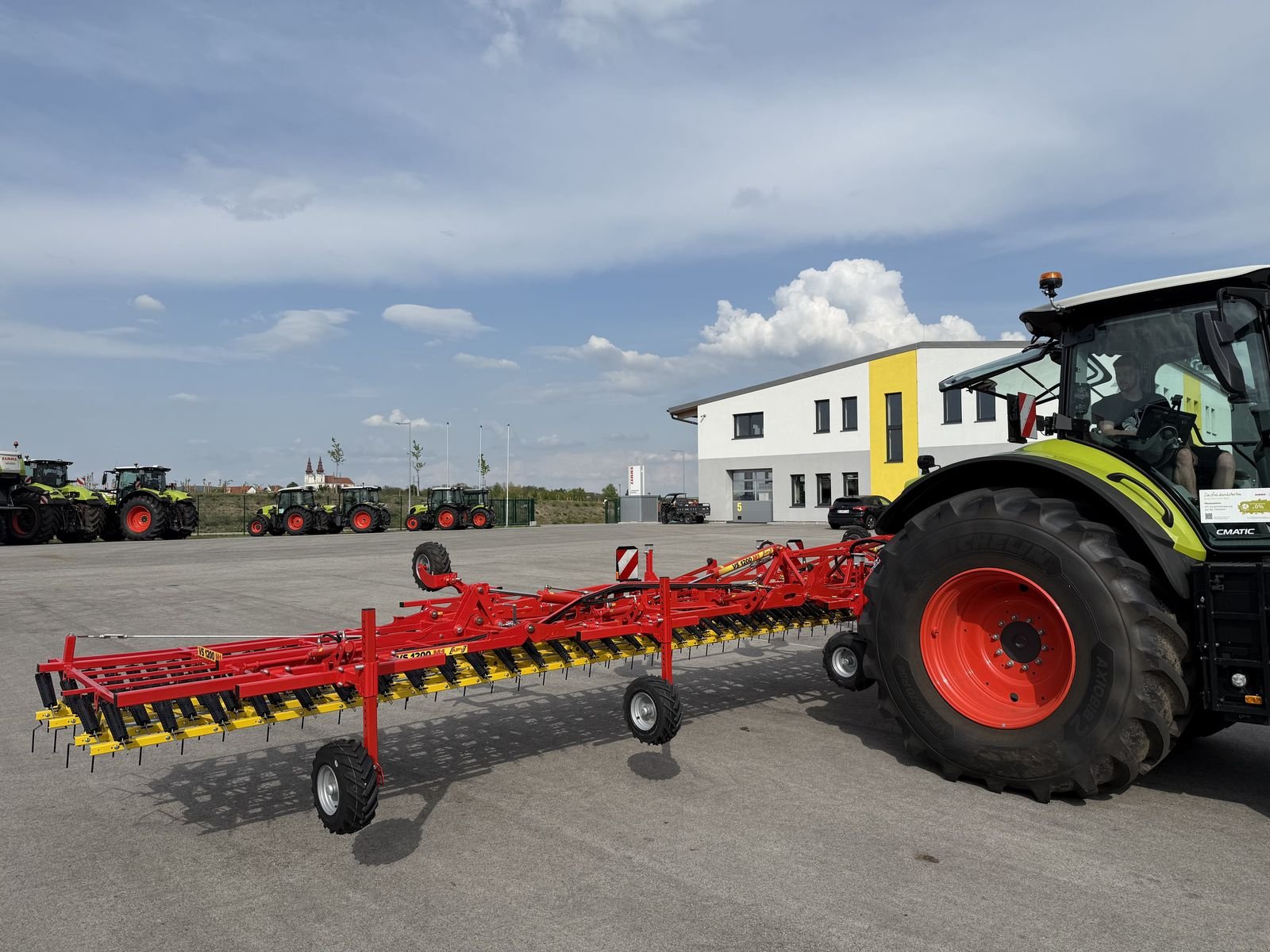 Striegel del tipo APV APV VARIOSTRIEGEL VS1200, Neumaschine en Grund (Imagen 16)