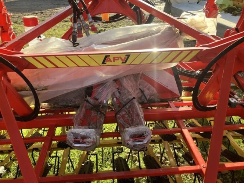 Striegel des Typs APV STRIEGEL APV VS 1200, Gebrauchtmaschine in Grimma (Bild 5)