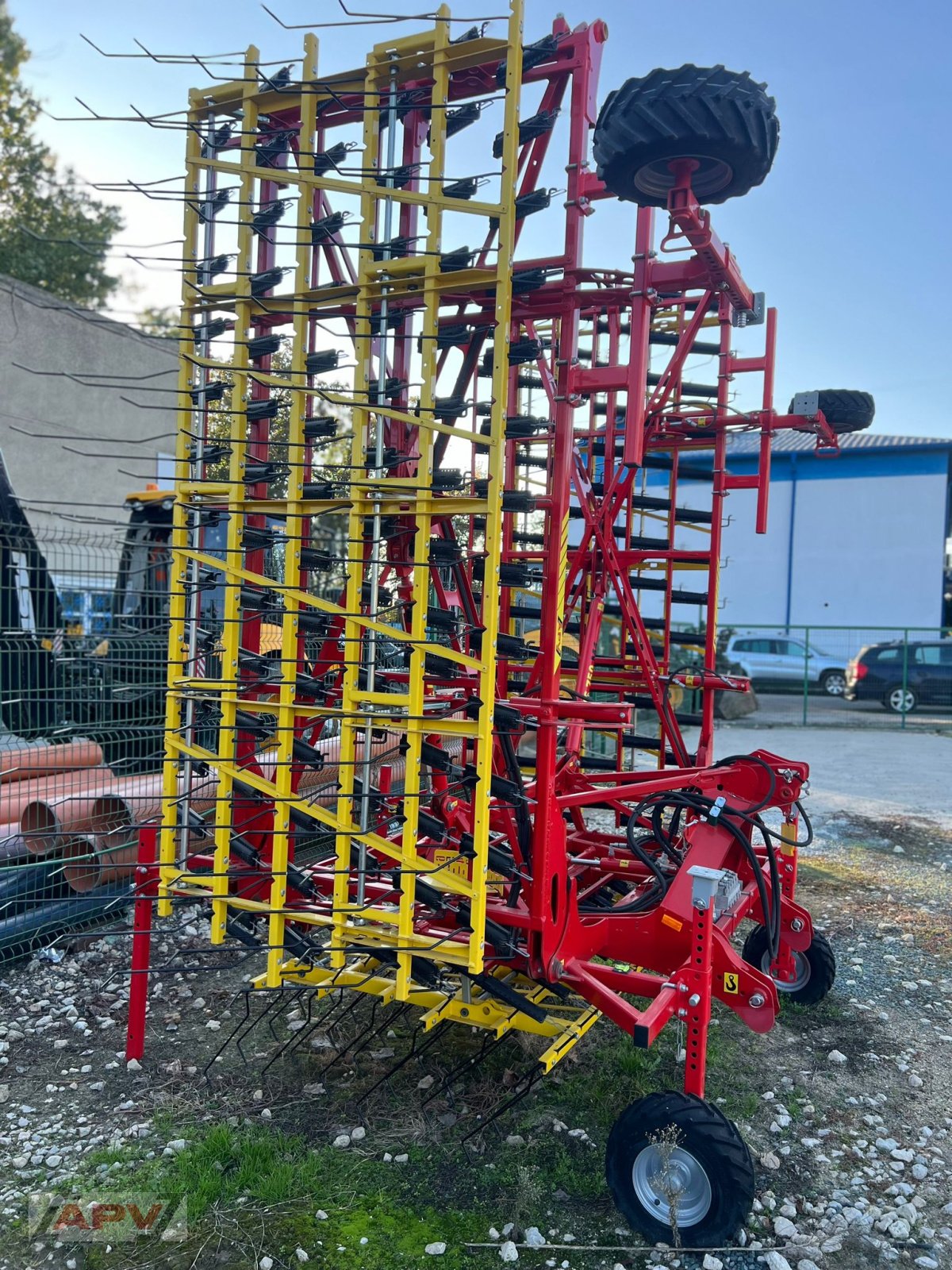 Striegel tipa APV VS 750, Gebrauchtmaschine u Jud Timis (Slika 1)