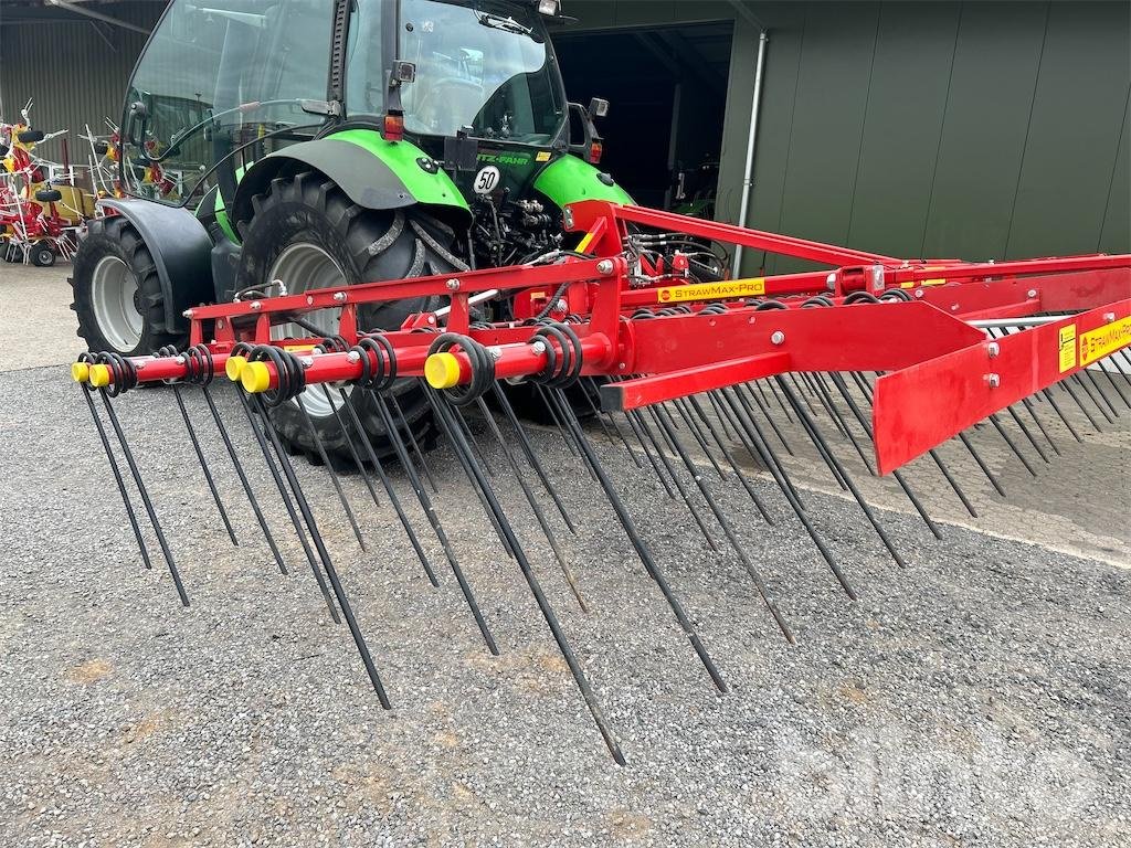 Striegel of the type Brix Straw Max Pro 600, Gebrauchtmaschine in Düsseldorf (Picture 2)