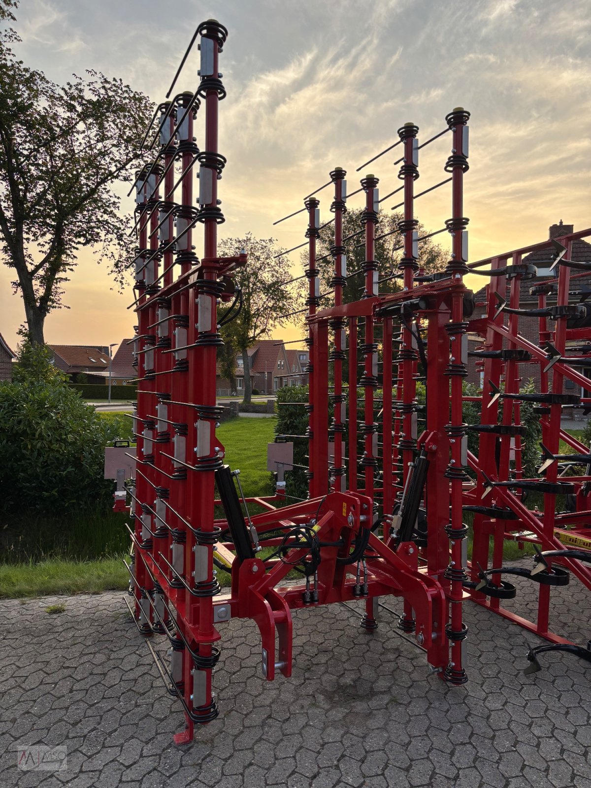 Striegel del tipo Brix Strawmax Pro 7,2m Strohstriegel, Neumaschine In Berumerfehn (Immagine 2)