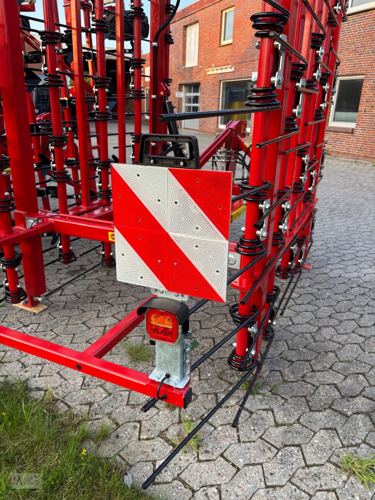 Striegel del tipo Brix Strawmax Pro 7,2m Strohstriegel, Neumaschine In Berumerfehn (Immagine 5)