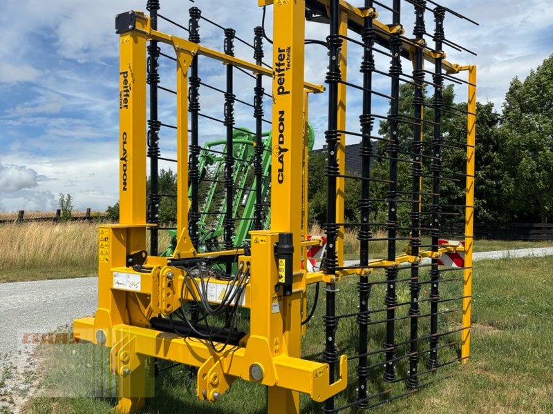 Striegel des Typs Claydon Strawharrow 7,5m, Gebrauchtmaschine in Vachdorf (Bild 1)